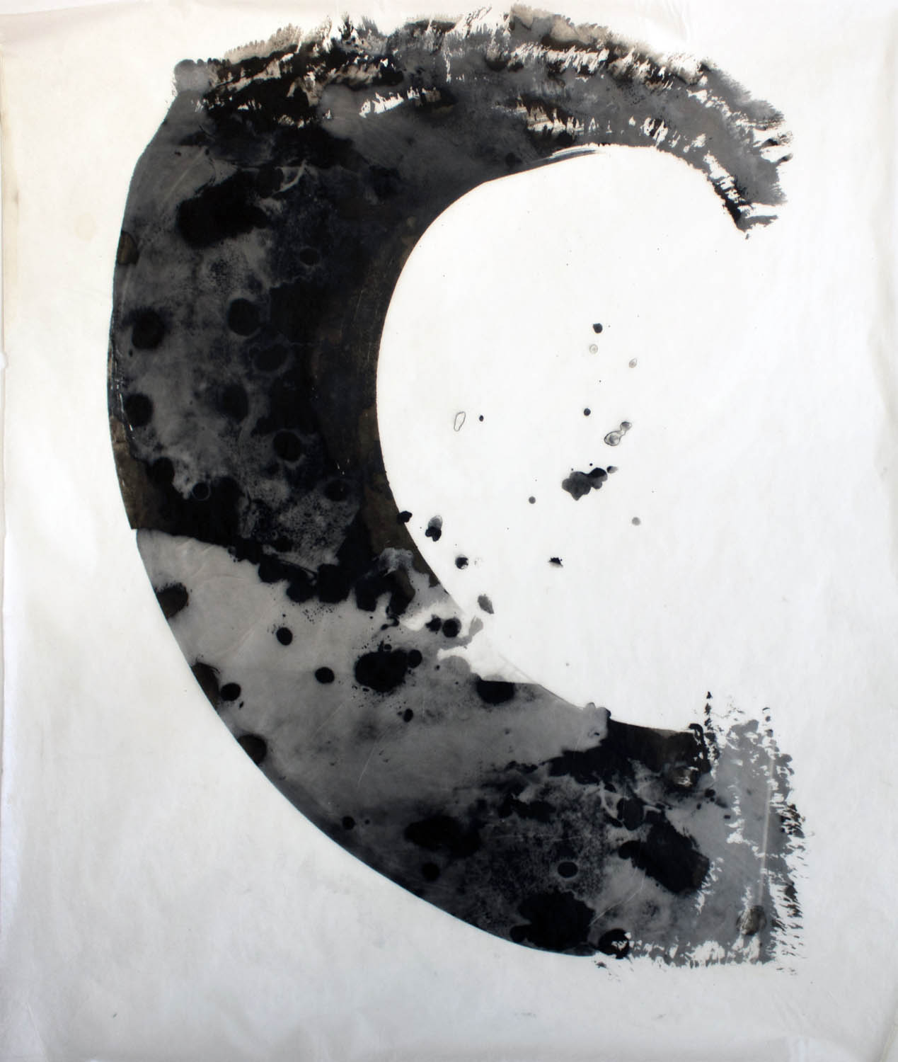 A wave shape, like the letter C, in this abstract work.